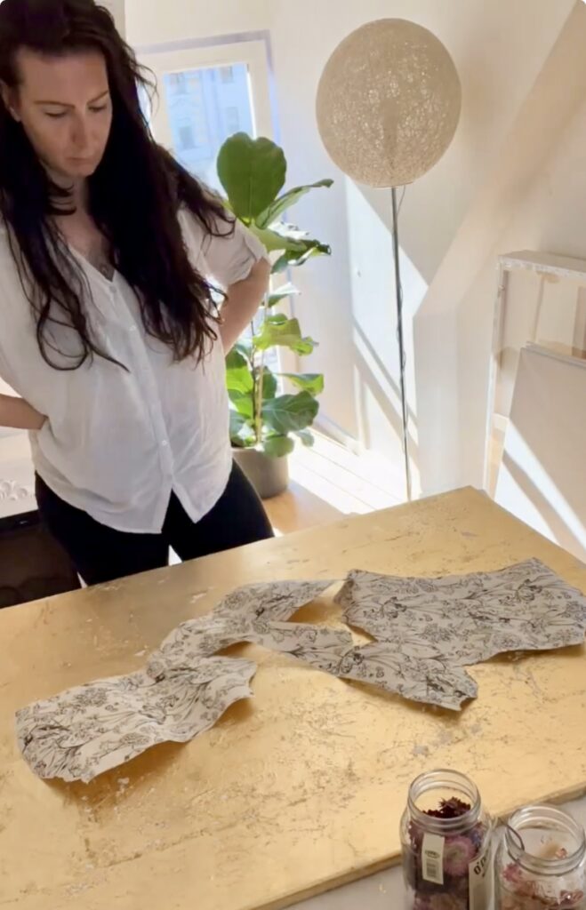 Nadine Elsner im Atelier